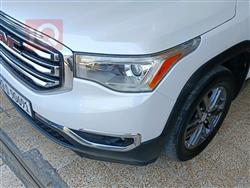 GMC Acadia